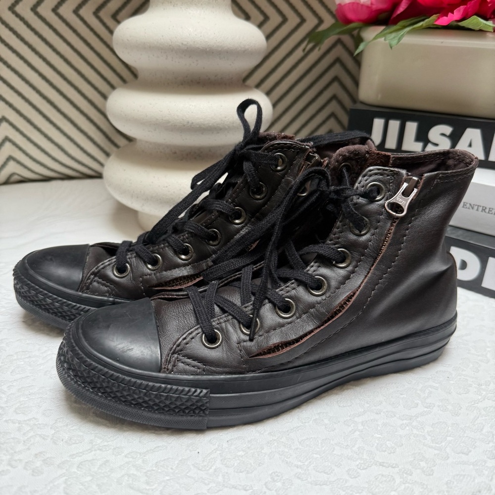 Chuck Taylor All Star Double Zip High top Sneaker in Chocolate